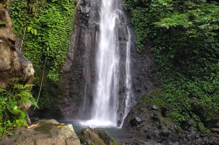 Montel Kudus Waterfall, A Cool Natural Tourist Destination at the Foot of Mount Muria