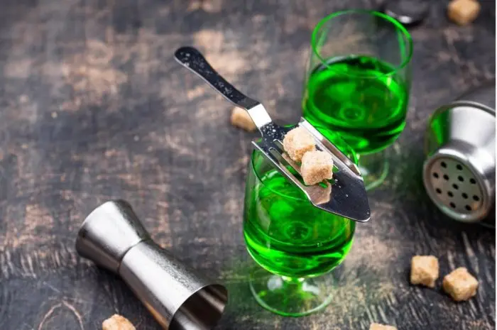 Get to Know Typical French Drinks